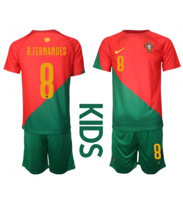 Portugal Bruno Fernandes #8 Hjemmebanesæt Børn VM 2022 Kort ærmer (+ korte bukser)